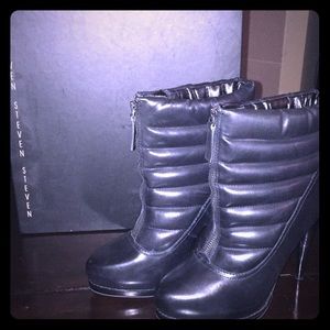 Steven by Steve Madden Cella ankle booties